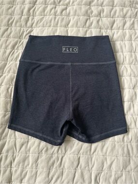Fleo true high shorts, navy
